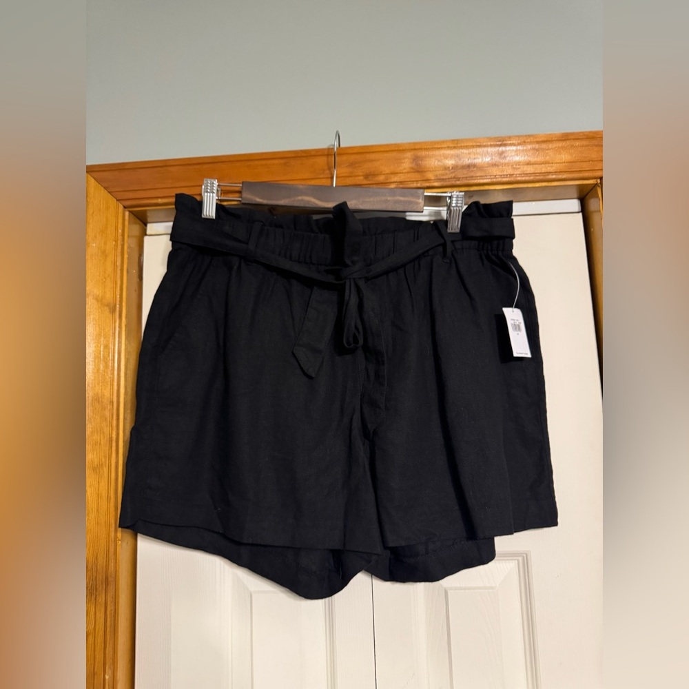 NWT Black Linen Shorts with Adjustable Belt | Old Navy